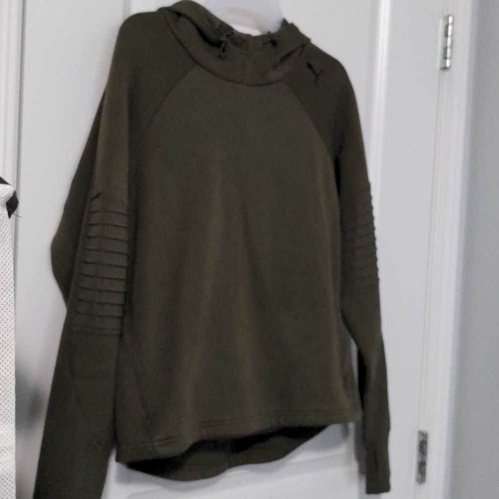 Puma sweater - Picture 6 of 6